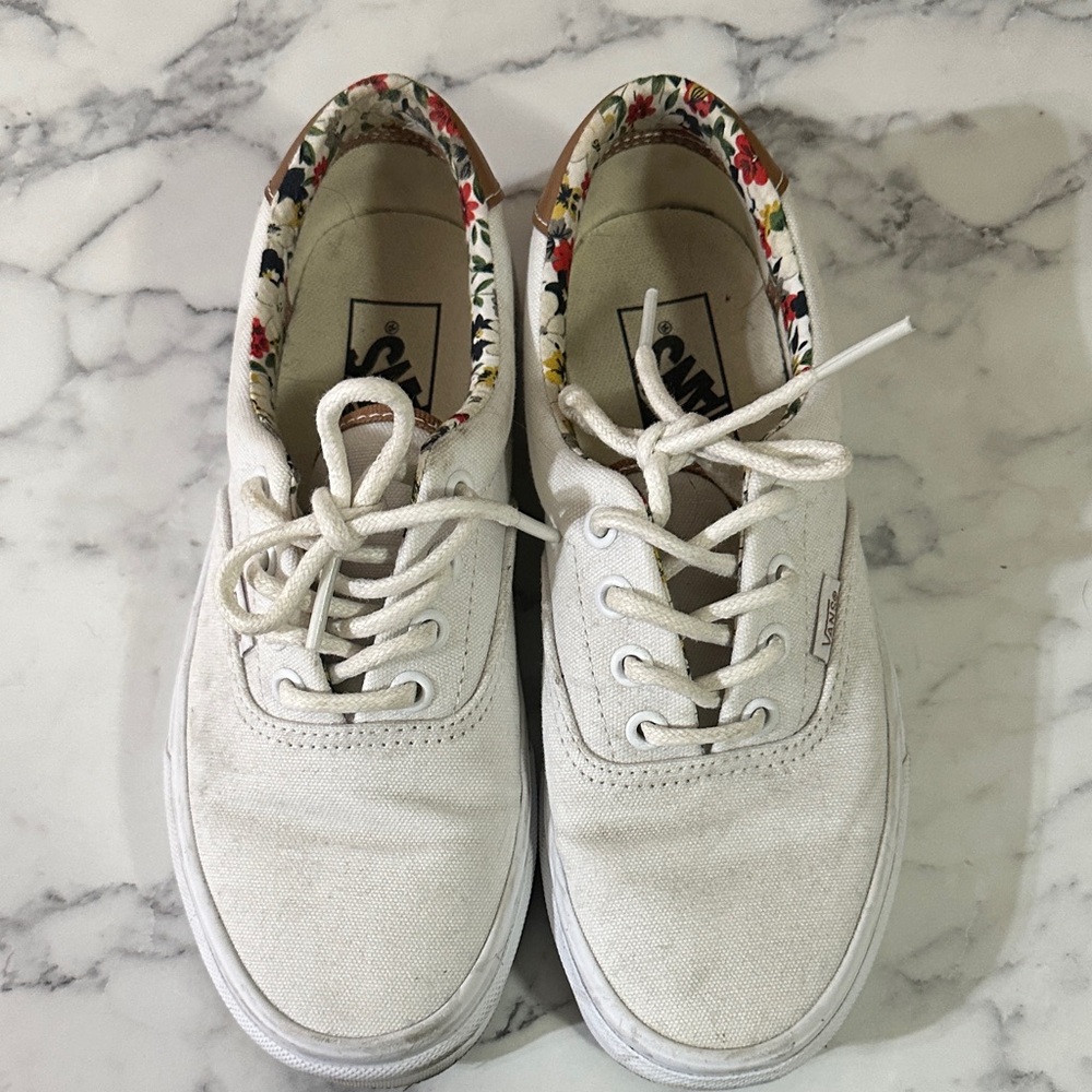 Vans Women's Floral Lined White Sneakers